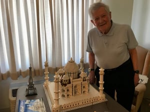 Don Walkley completes 6,000 piece LEGO set 