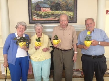Middlewoods of Farmington residents celebrate Teleflora's Make Someone Smile Week